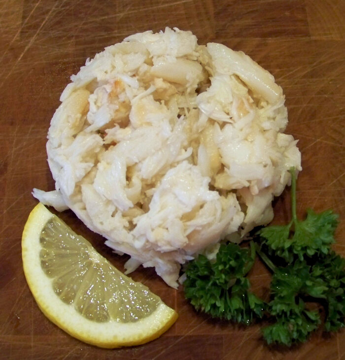 Fresh Dressed White Crab Meat - Image 4